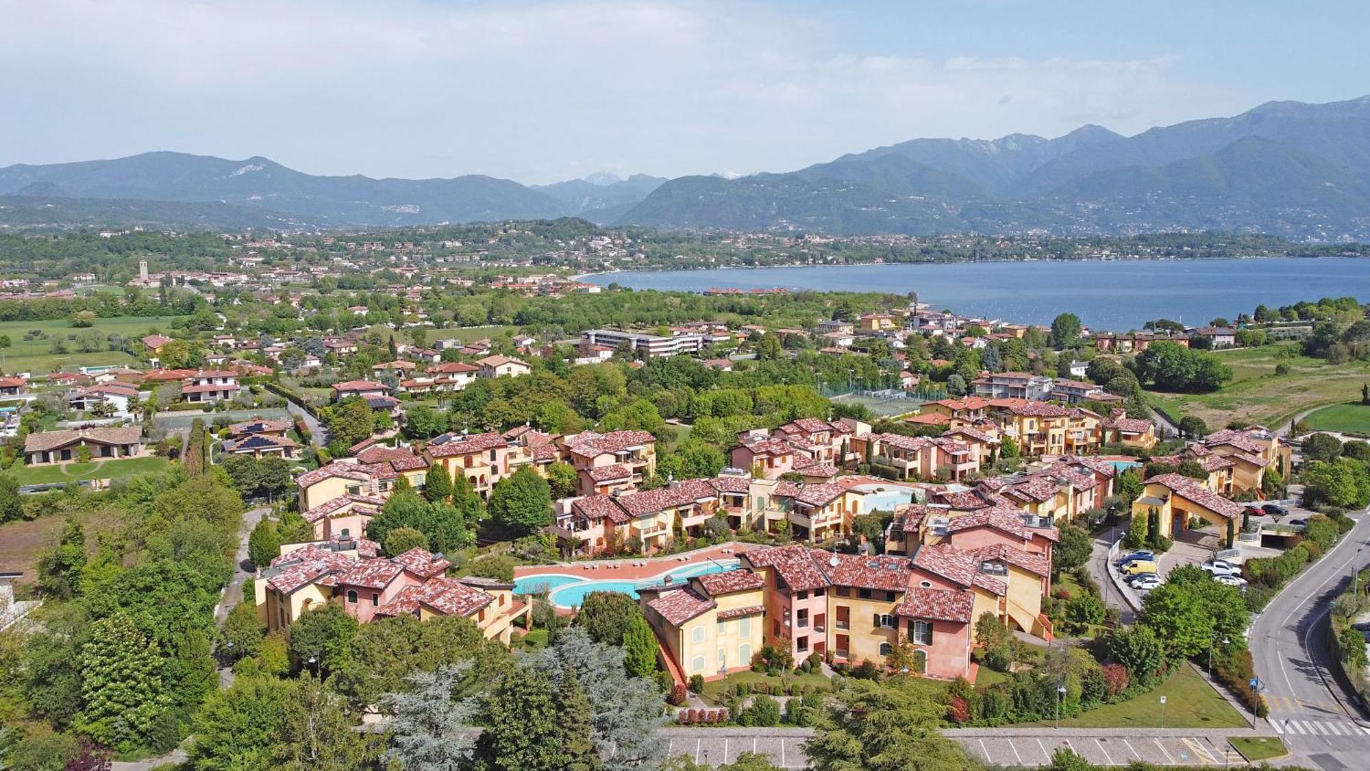Borgo Del Torchio Apartments By Wonderful Italy Manerba del Garda Εξωτερικό φωτογραφία