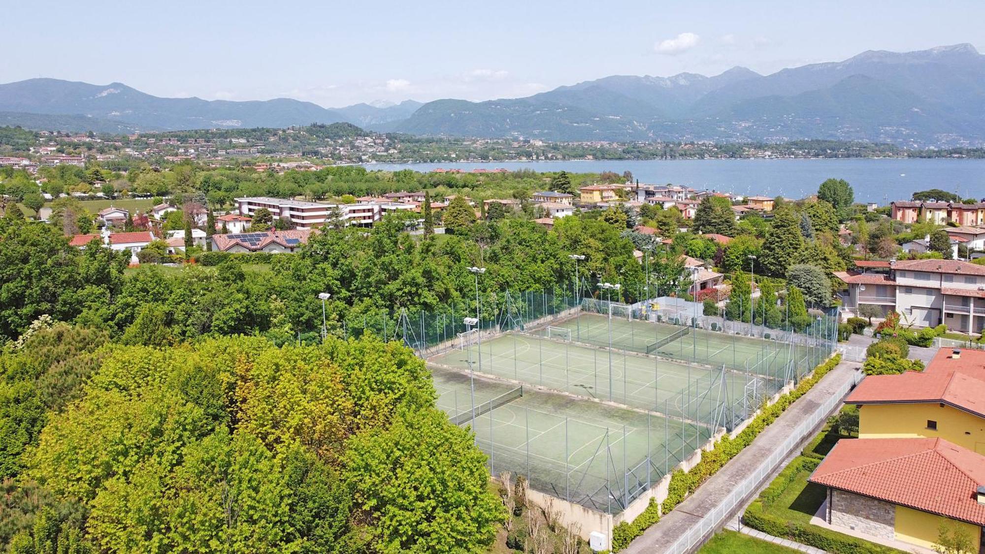 Borgo Del Torchio Apartments By Wonderful Italy Manerba del Garda Εξωτερικό φωτογραφία