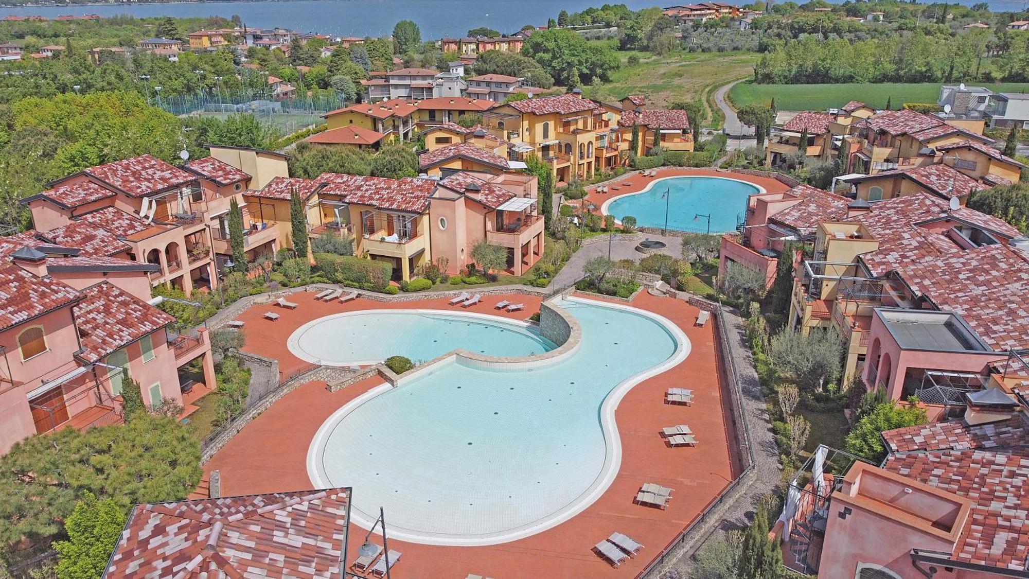 Borgo Del Torchio Apartments By Wonderful Italy Manerba del Garda Εξωτερικό φωτογραφία